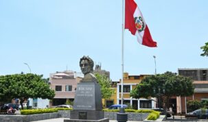 A posse do novo presidente se deu após a destituição de José Jeri, que ao longo do mandato teve sete pedidos de destituição.